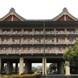 天理教建築見学会1　おやさとやかた